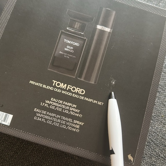 🔥 NEW TOM FORD Private Blend Oud Wood Gift Set - Picture 9 of 9